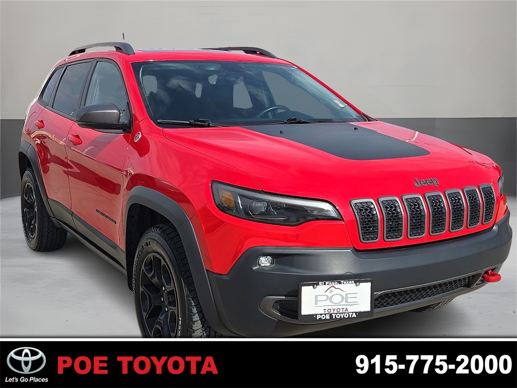 Vehicle image 2 of 12