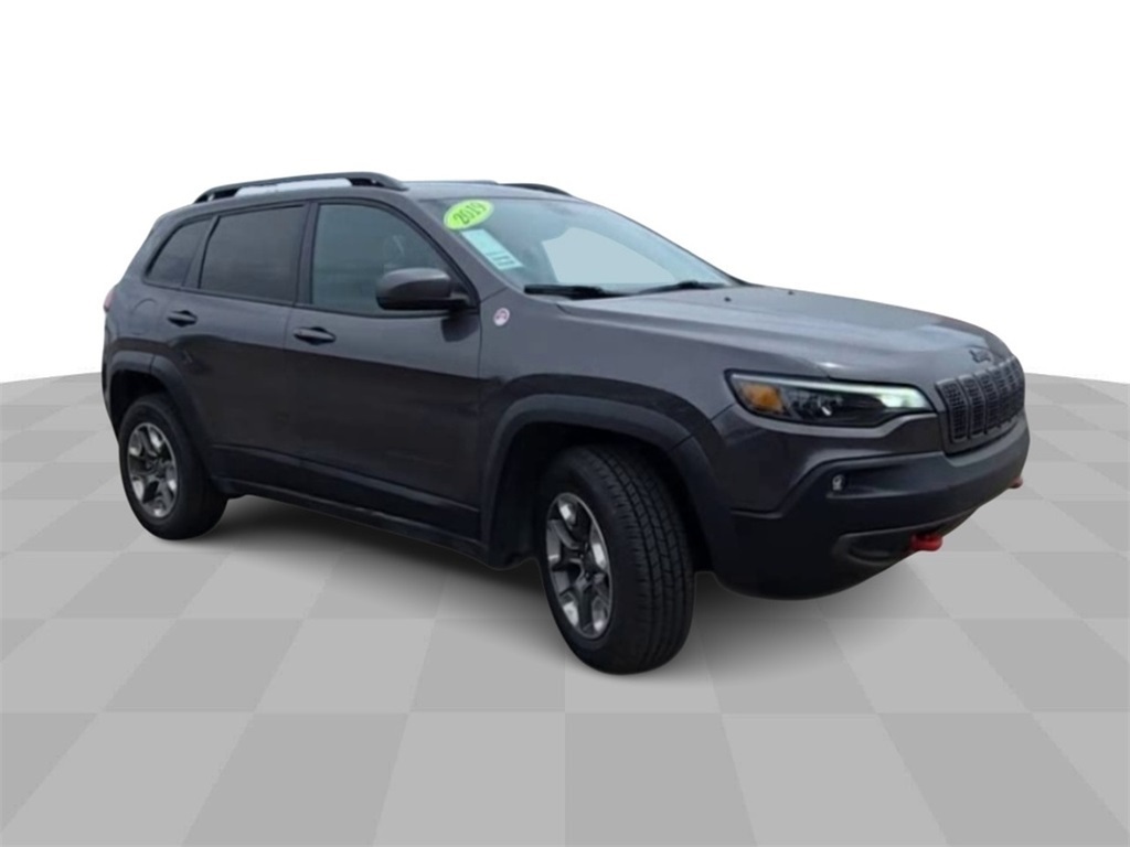 Vehicle image 4 of 39