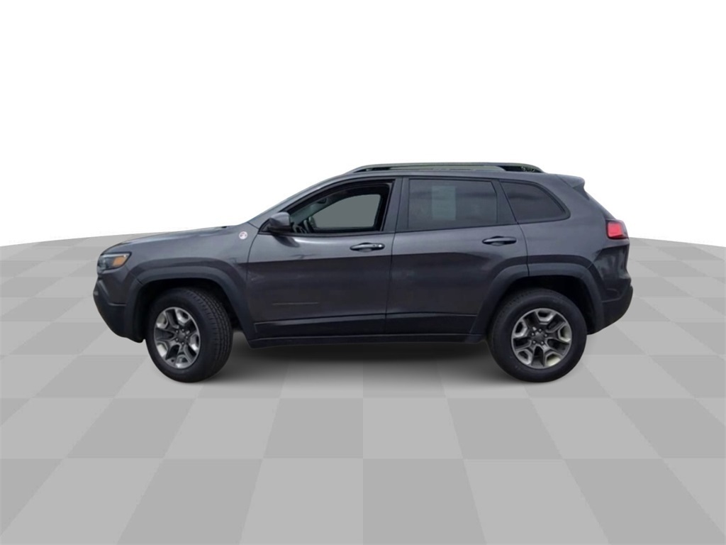 Vehicle image 9 of 39