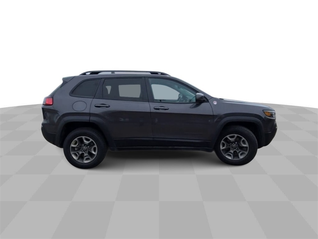 Vehicle image 5 of 39