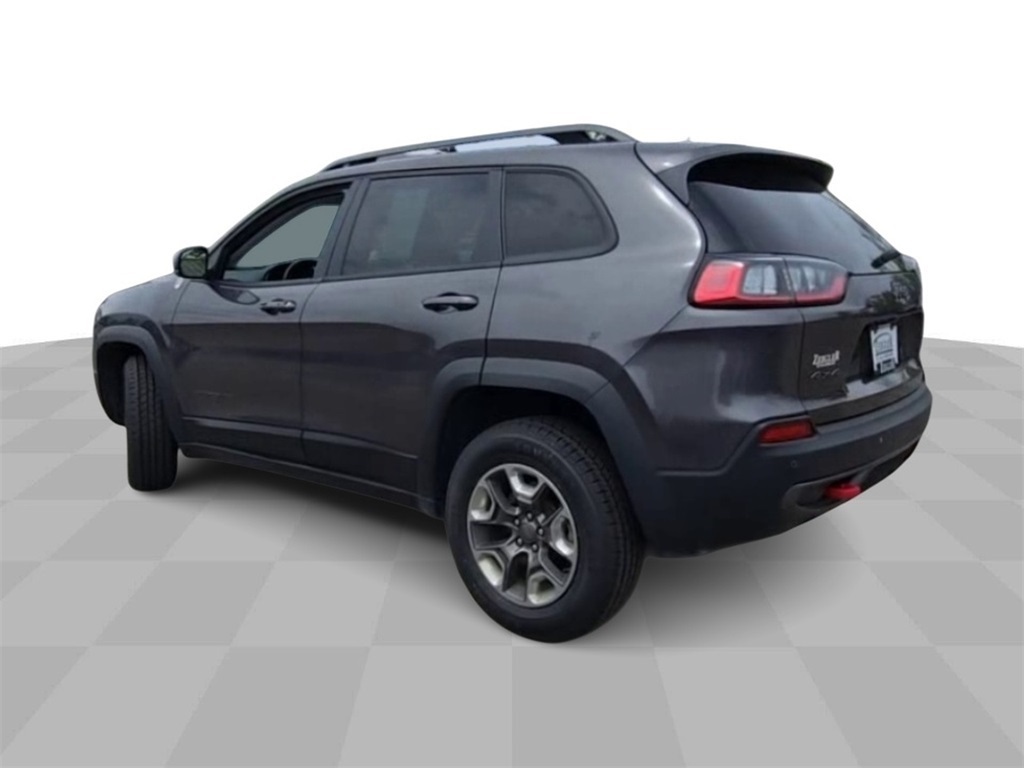 Vehicle image 8 of 39