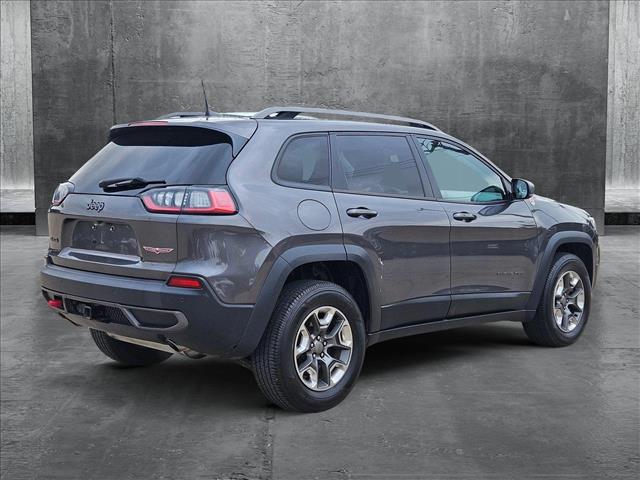 Vehicle image 5 of 26