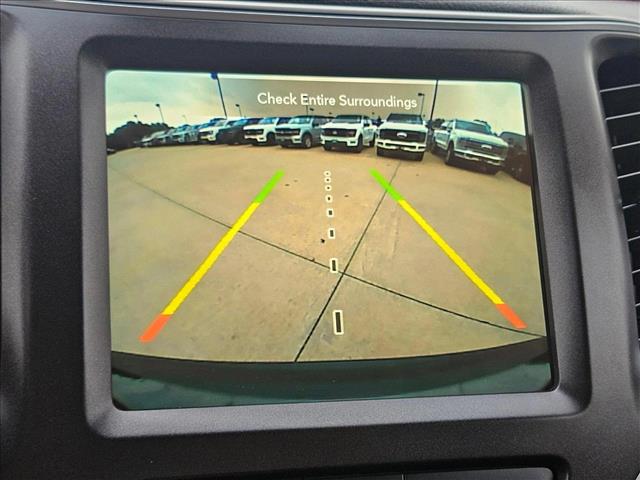 Vehicle image 13 of 26