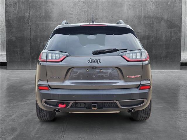 Vehicle image 6 of 26