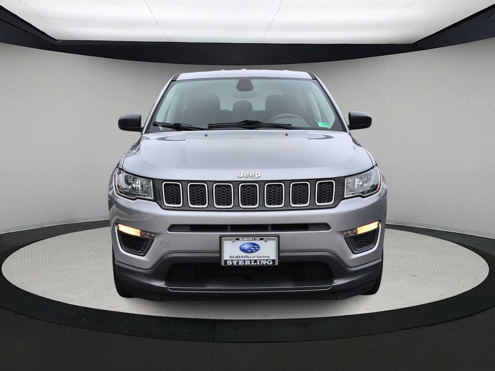 2019 Jeep Compass Sport Image 3 of 33