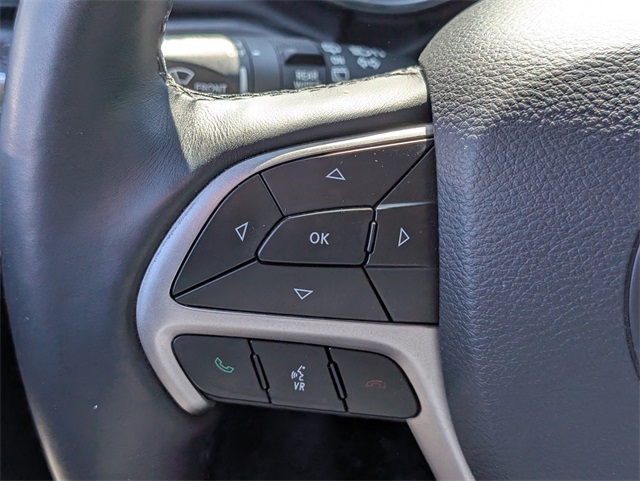 Vehicle image 24 of 35