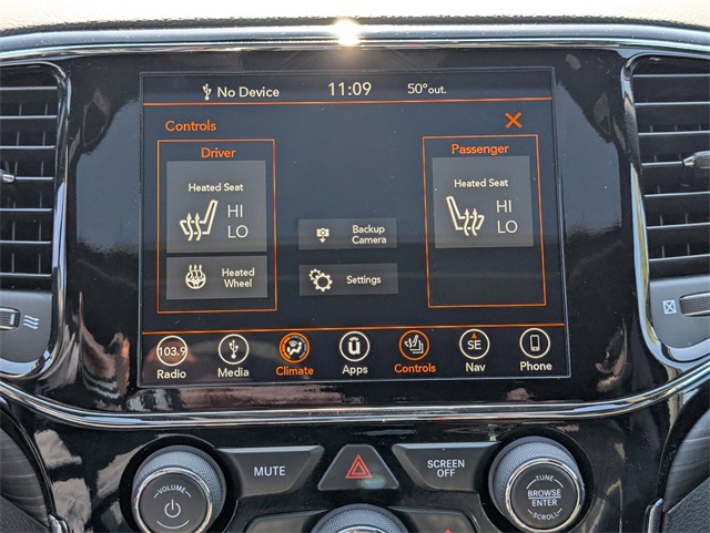 Vehicle image 31 of 35