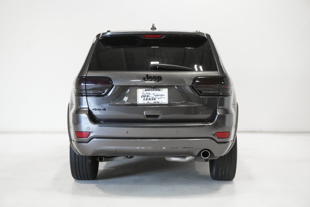 Vehicle image 6 of 30