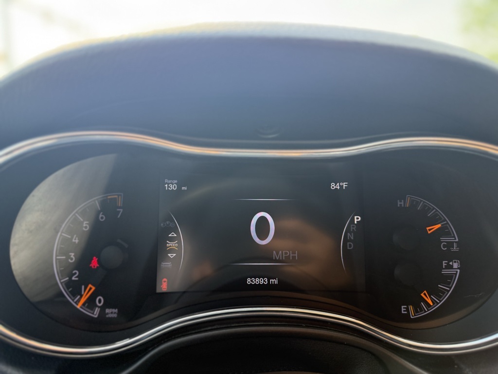 Vehicle image 22 of 24