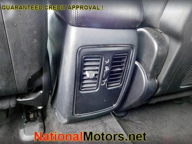 Vehicle image 4 of 11