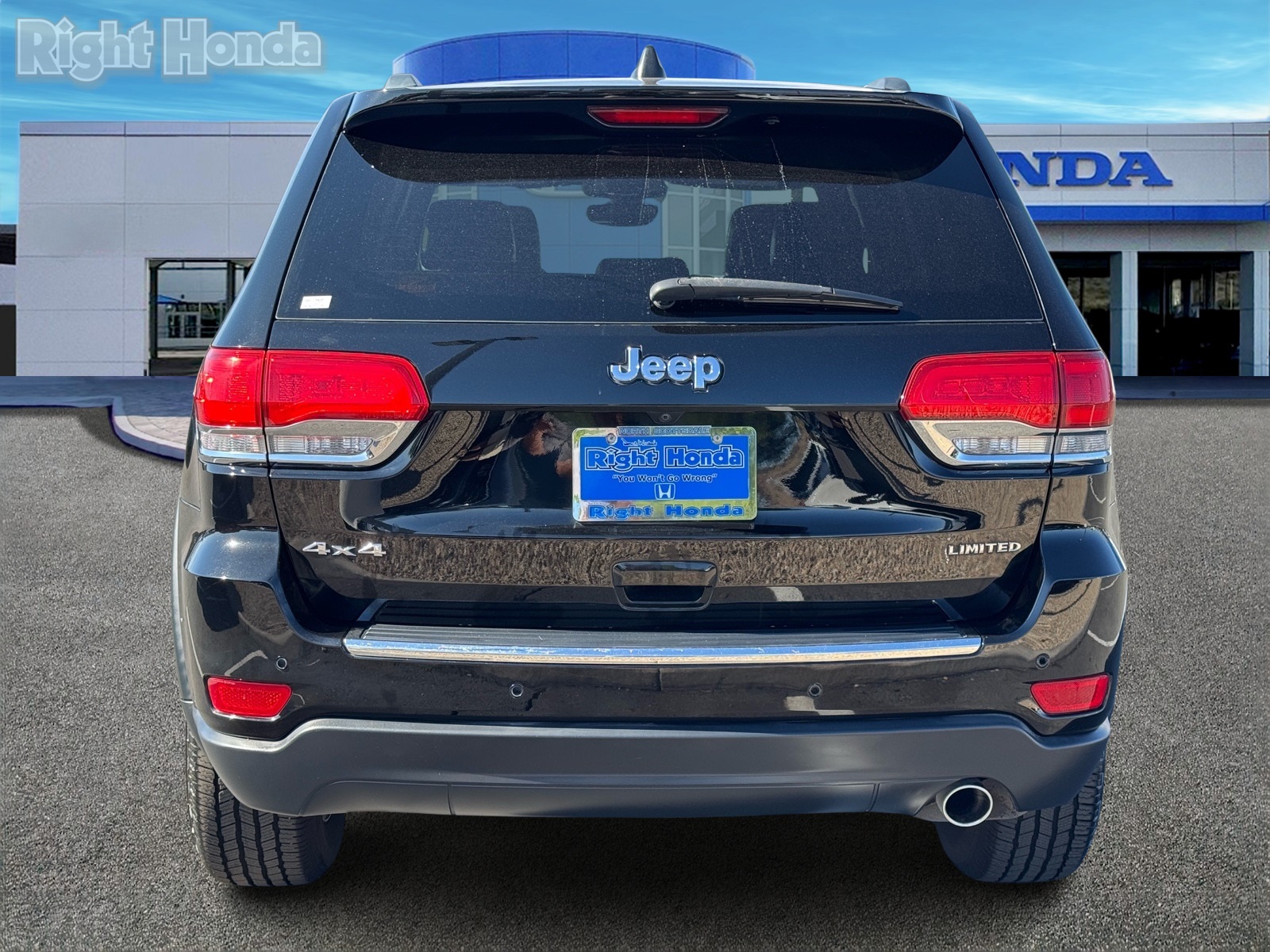 Vehicle image 5 of 31