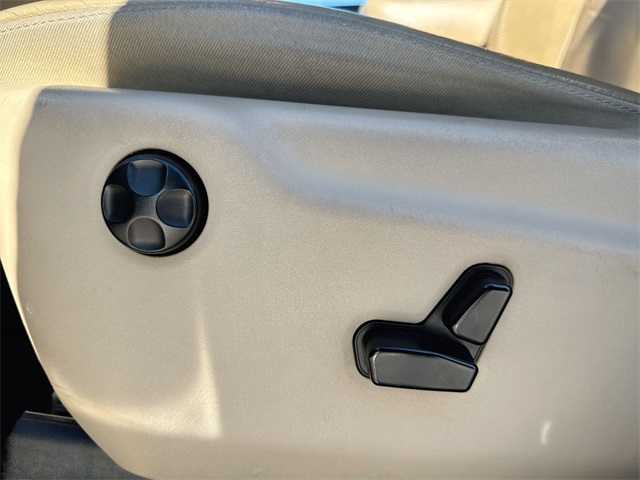 2019 Jeep Grand Cherokee Limited Image 24 of 25