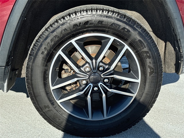 2019 Jeep Grand Cherokee Limited Image 10 of 25