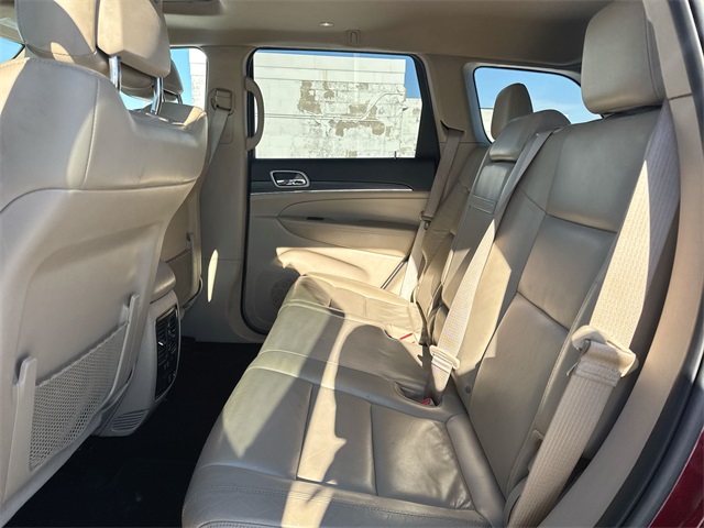 2019 Jeep Grand Cherokee Limited Image 12 of 25