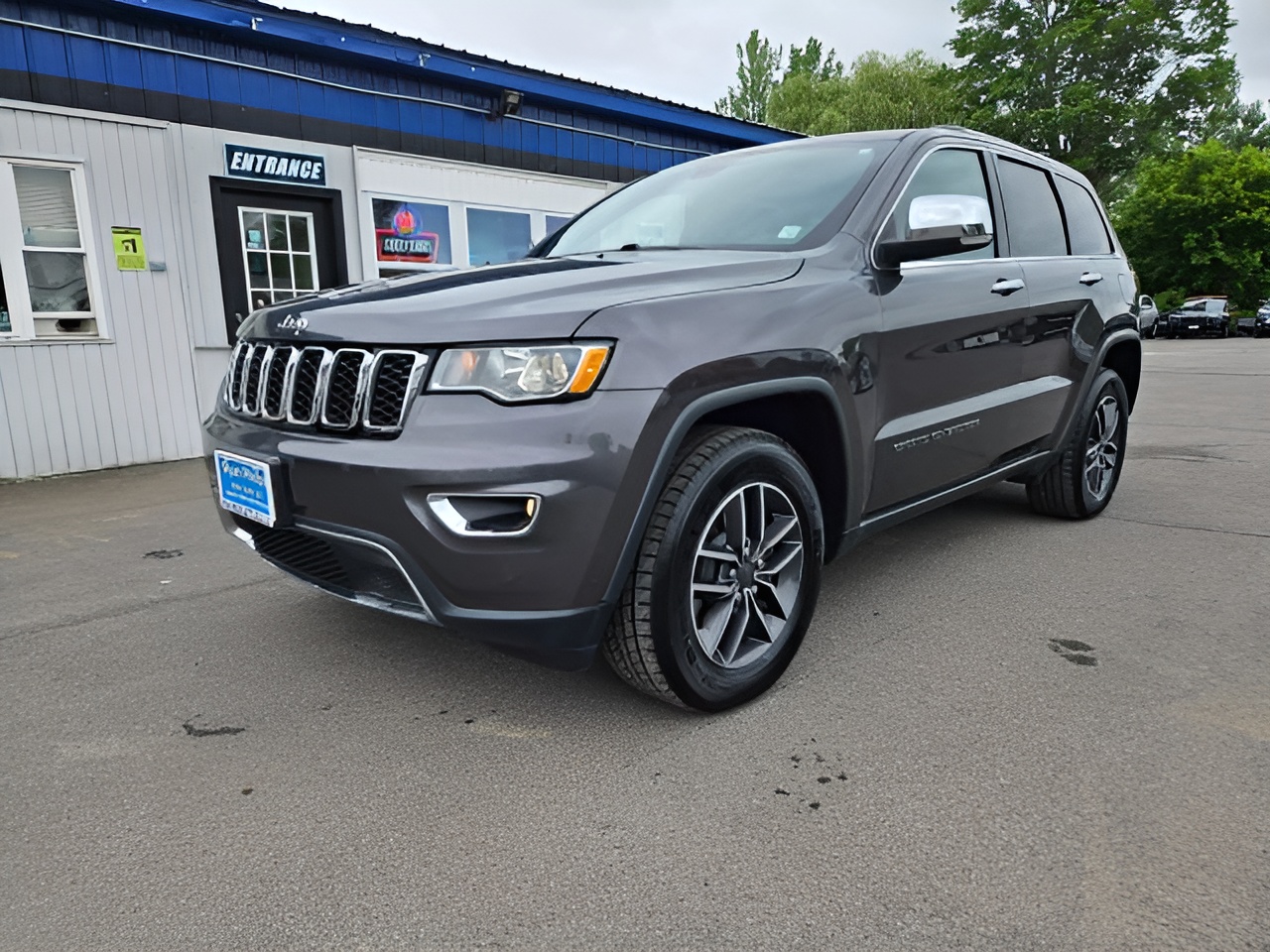 Vehicle image 76 of 91