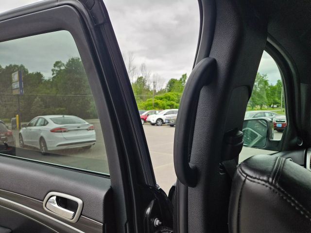 Vehicle image 29 of 91