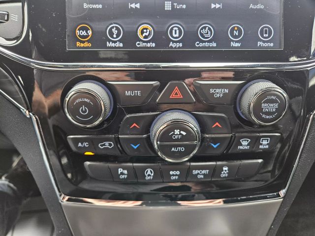 Vehicle image 61 of 91