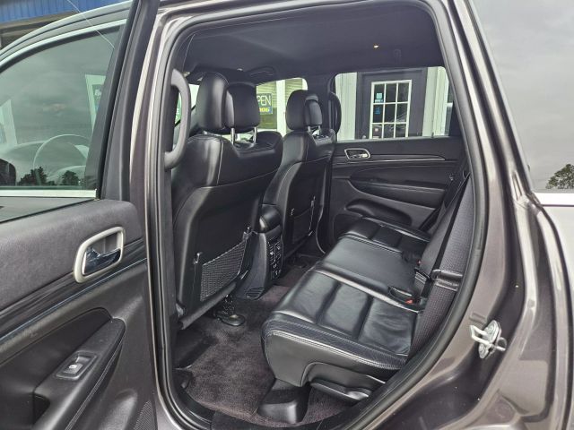 Vehicle image 34 of 91