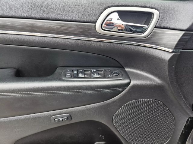Vehicle image 45 of 91