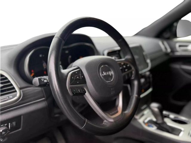 Vehicle image 13 of 26