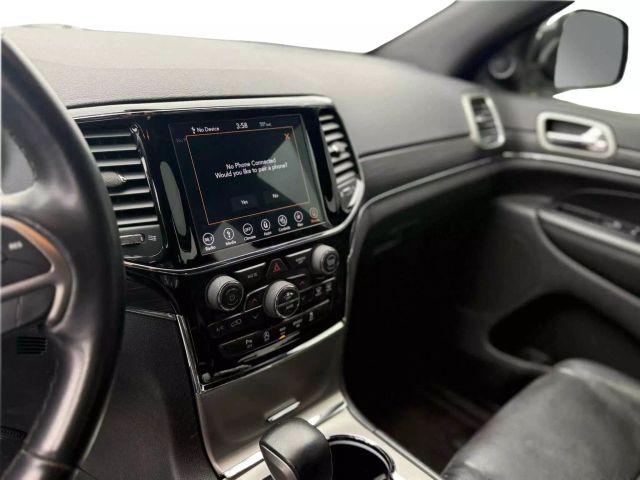 Vehicle image 14 of 26