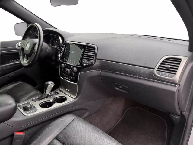 Vehicle image 10 of 26