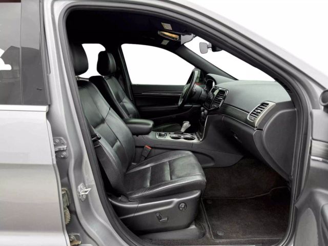 Vehicle image 12 of 26