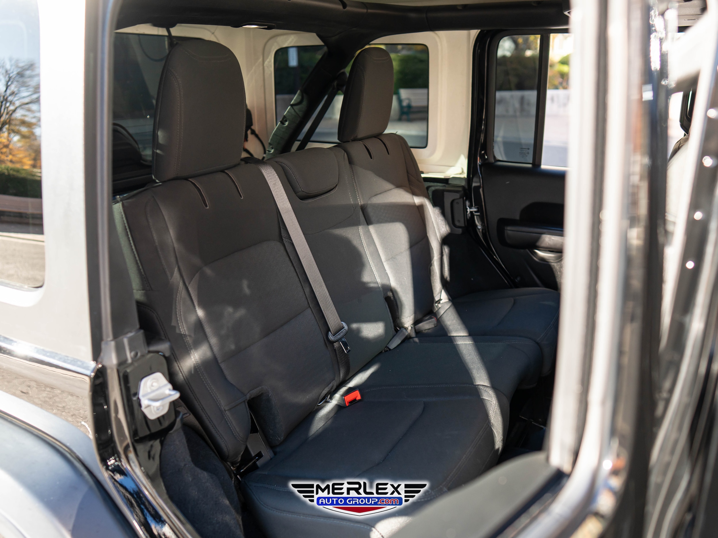 2019 Jeep Wrangler Unlimited Sport S Image 15 of 46