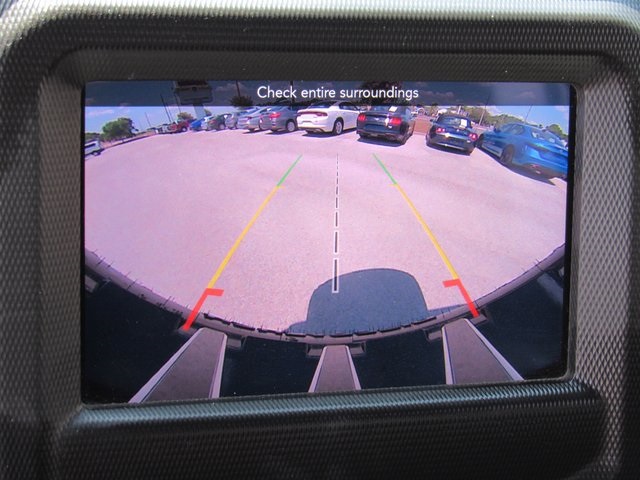 Vehicle image 25 of 44