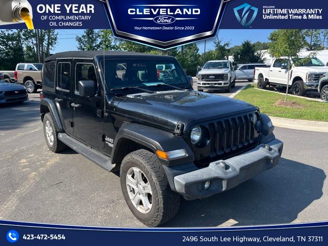 2019 Jeep Wrangler Unlimited Sport S Image 2 of 40