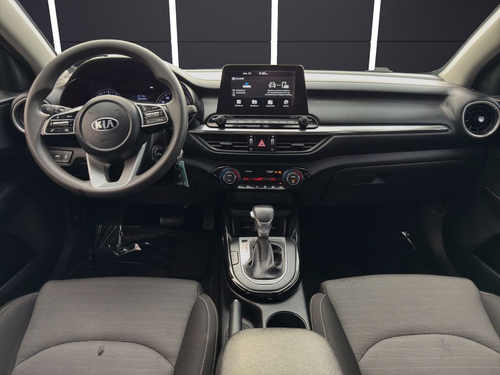 Vehicle image 12 of 28