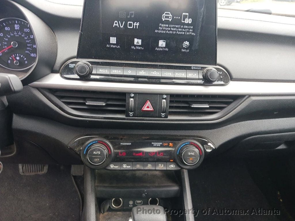 Vehicle image 31 of 35