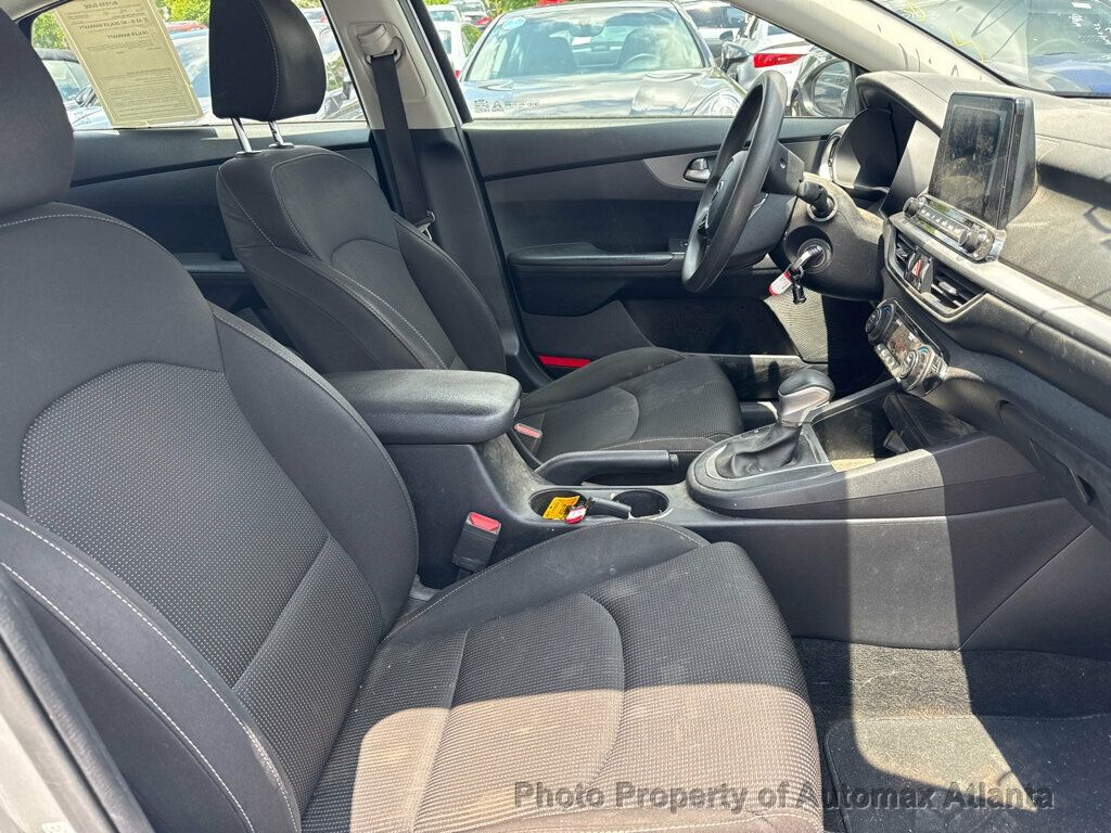 Vehicle image 32 of 35