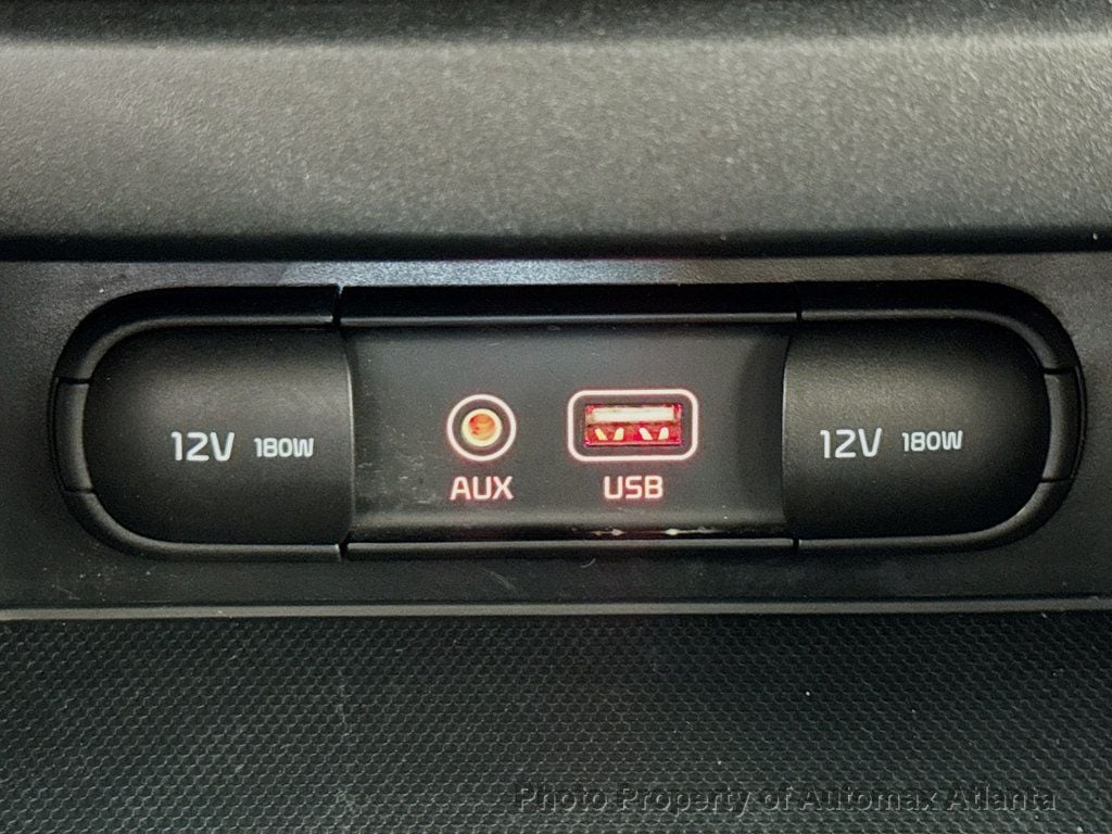Vehicle image 25 of 35