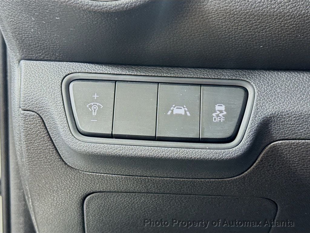 Vehicle image 24 of 35