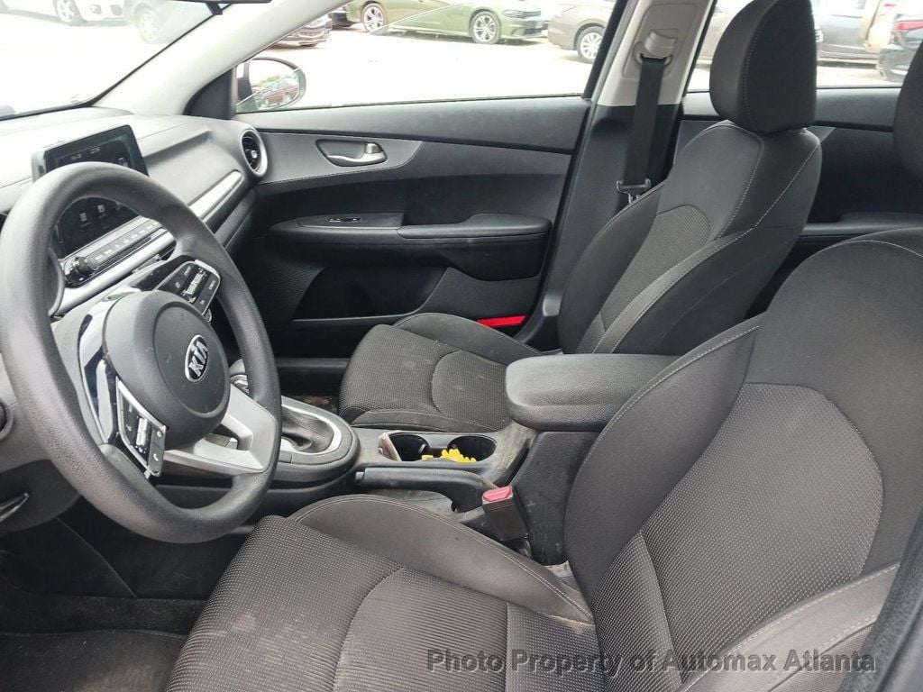Vehicle image 29 of 35