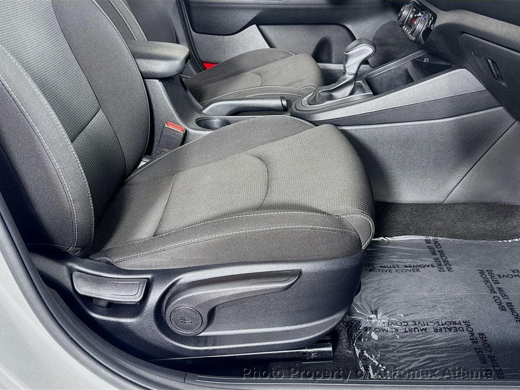 Vehicle image 27 of 35