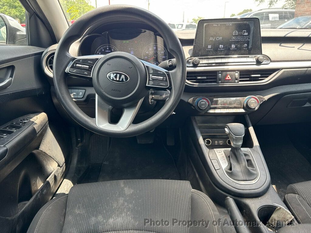 Vehicle image 33 of 35