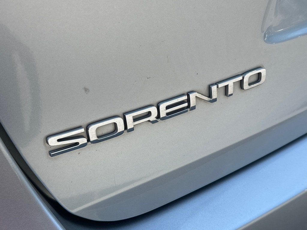Vehicle image 38 of 39