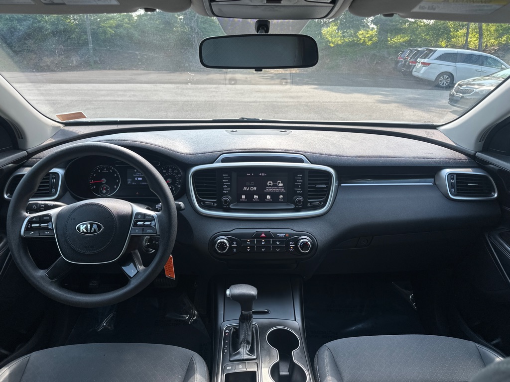 Vehicle image 24 of 39