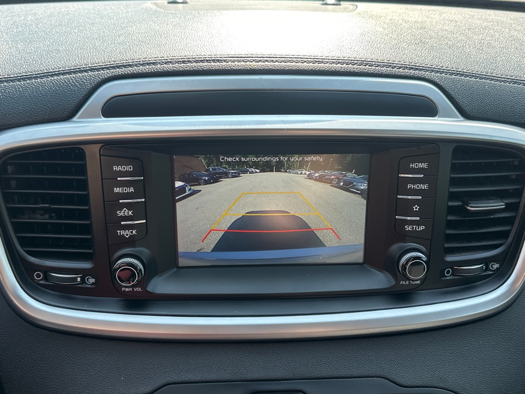 Vehicle image 29 of 39