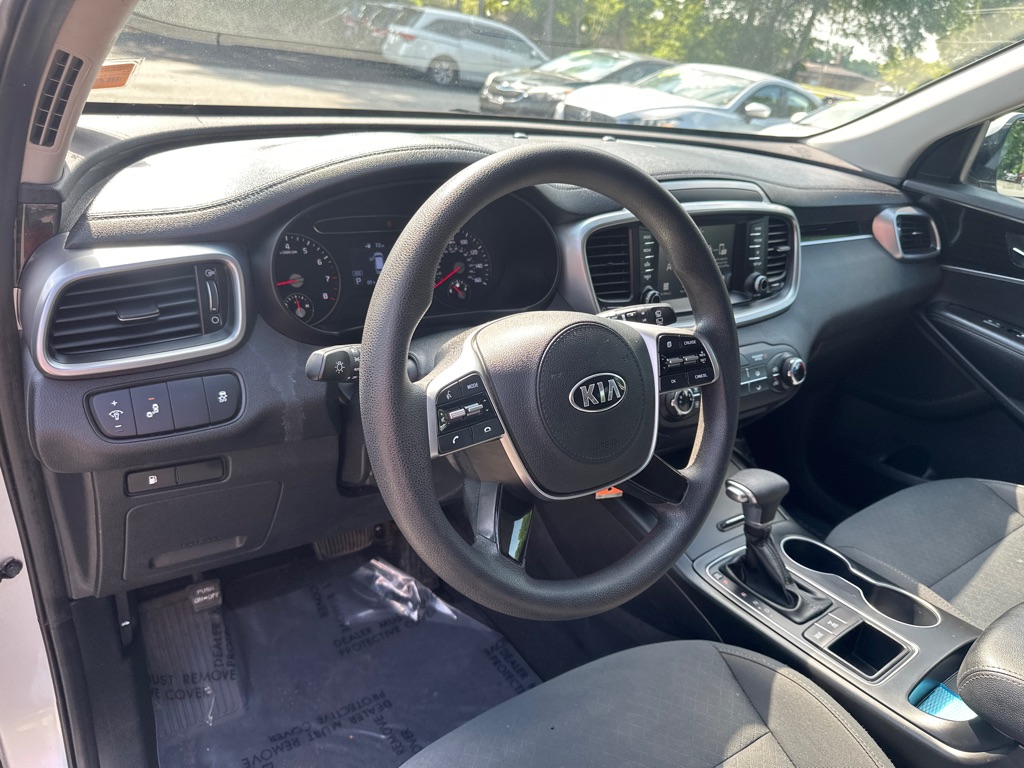 Vehicle image 13 of 39