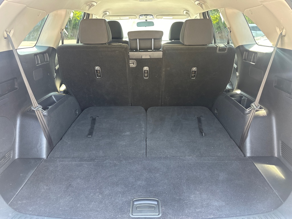 Vehicle image 36 of 39