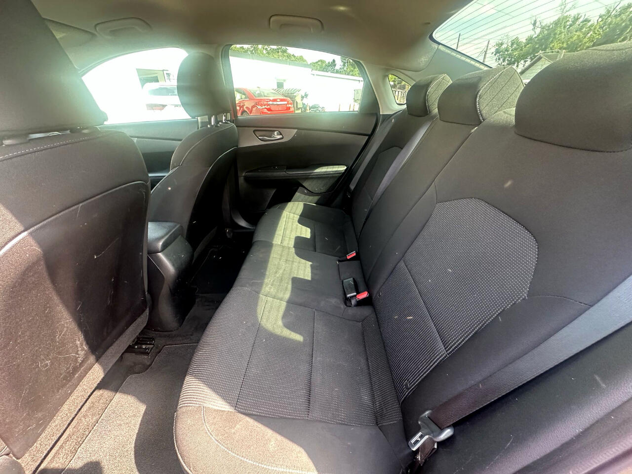 Vehicle image 10 of 11