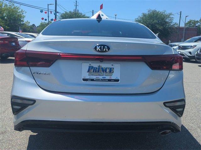 Vehicle image 5 of 32