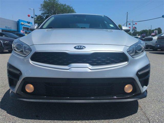 Vehicle image 4 of 32