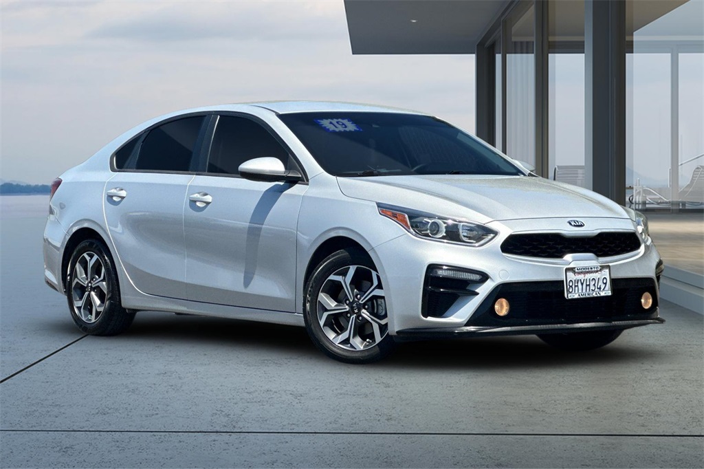 Vehicle image 4 of 38