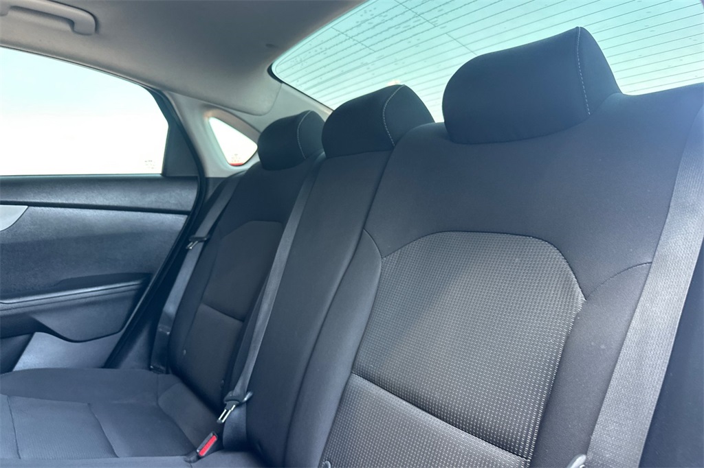 Vehicle image 15 of 38