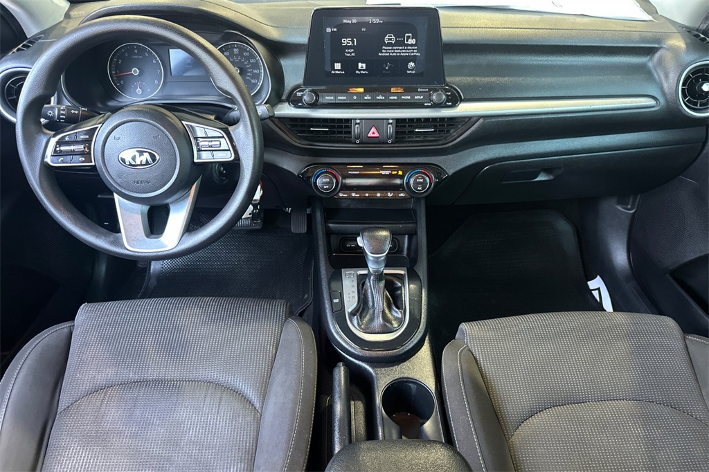 Vehicle image 16 of 38