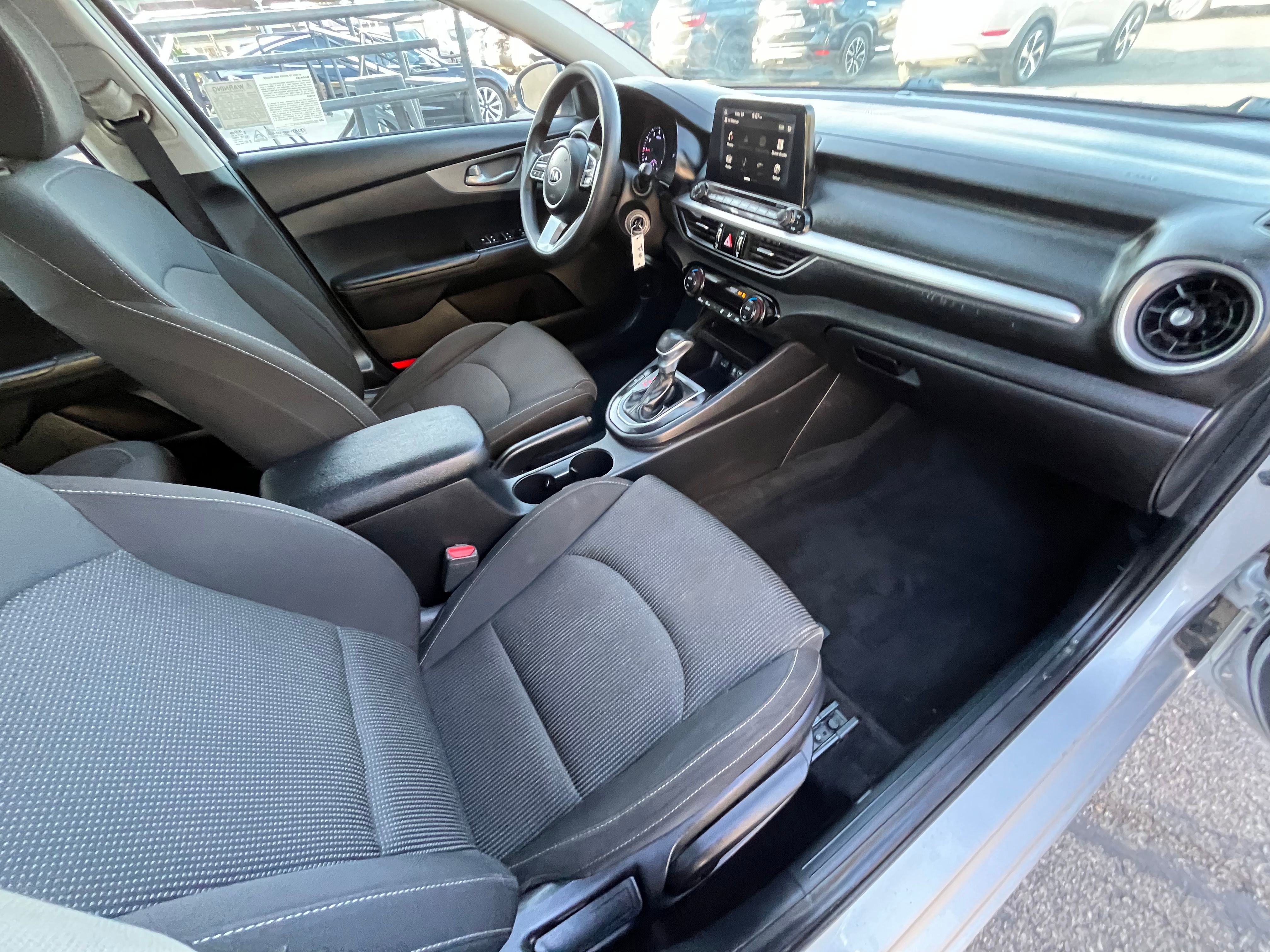Vehicle image 50 of 63